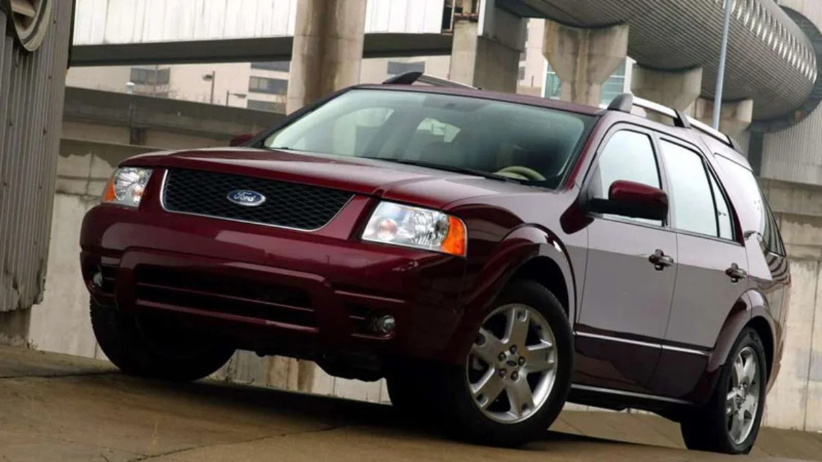 10. Ford Freestyle (2005 - 2007 models)