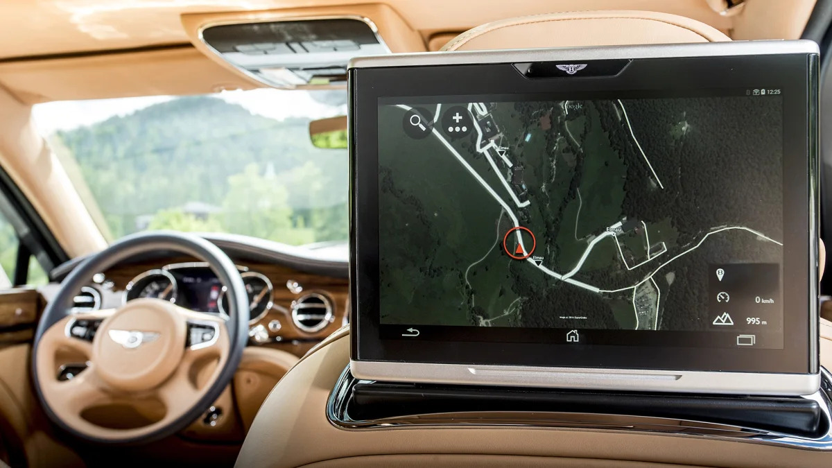 2017 Bentley Mulsanne rear seat navigation system