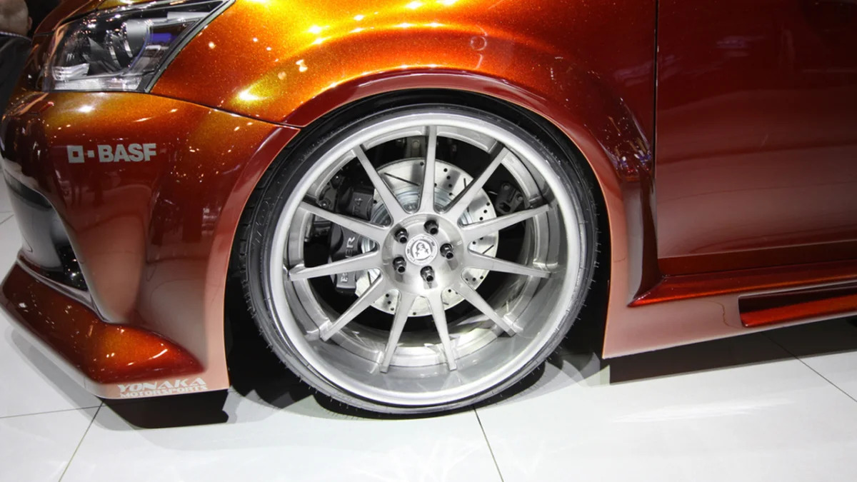 Fox Marketing Supercharged Lexus CT-200h wheel detail