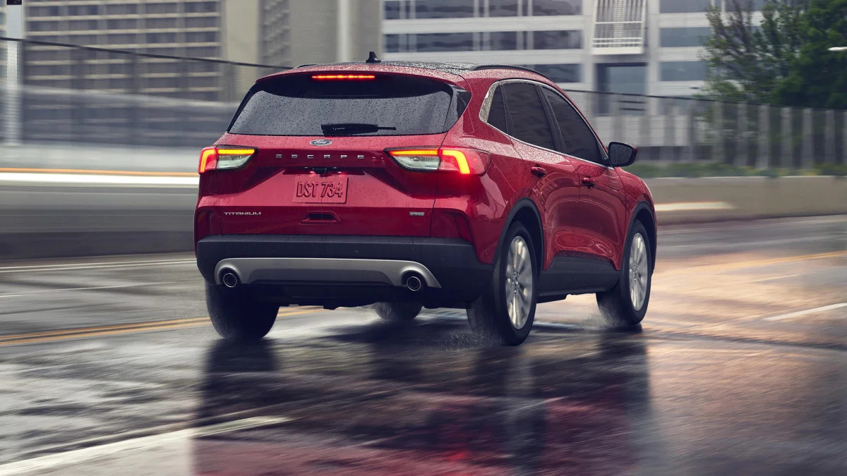 2020-ford-escape-actr34-1