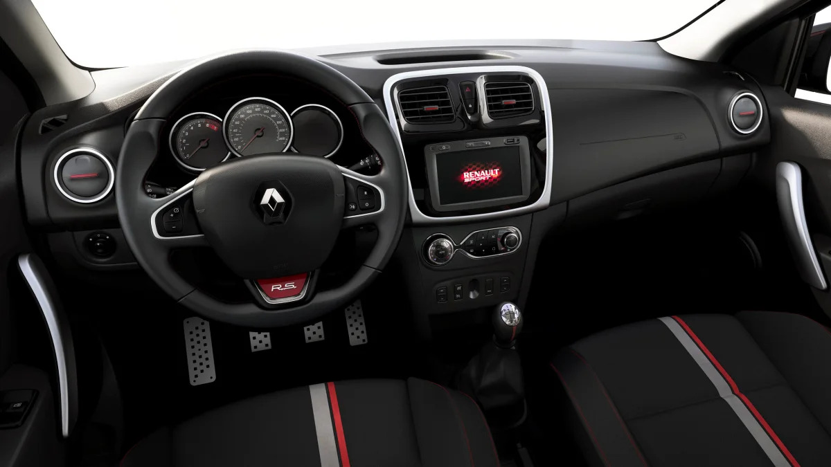 Renault Sandero RS 2.0 interior