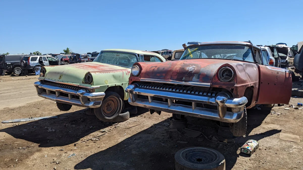 40 - 1955 Mercury Monterey in Colorado junkyard - Photo by Murilee Martin