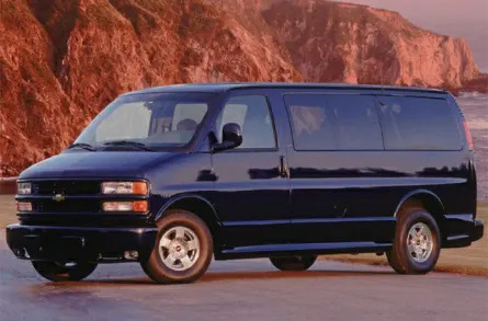 2002 Chevrolet Express LT Base G1500 Passenger Van