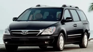 Hyundai recalling 15,500 Entourage minivans over rust in cold-weather states