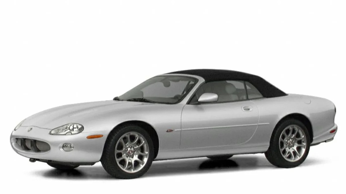 2002 Jaguar XKR 