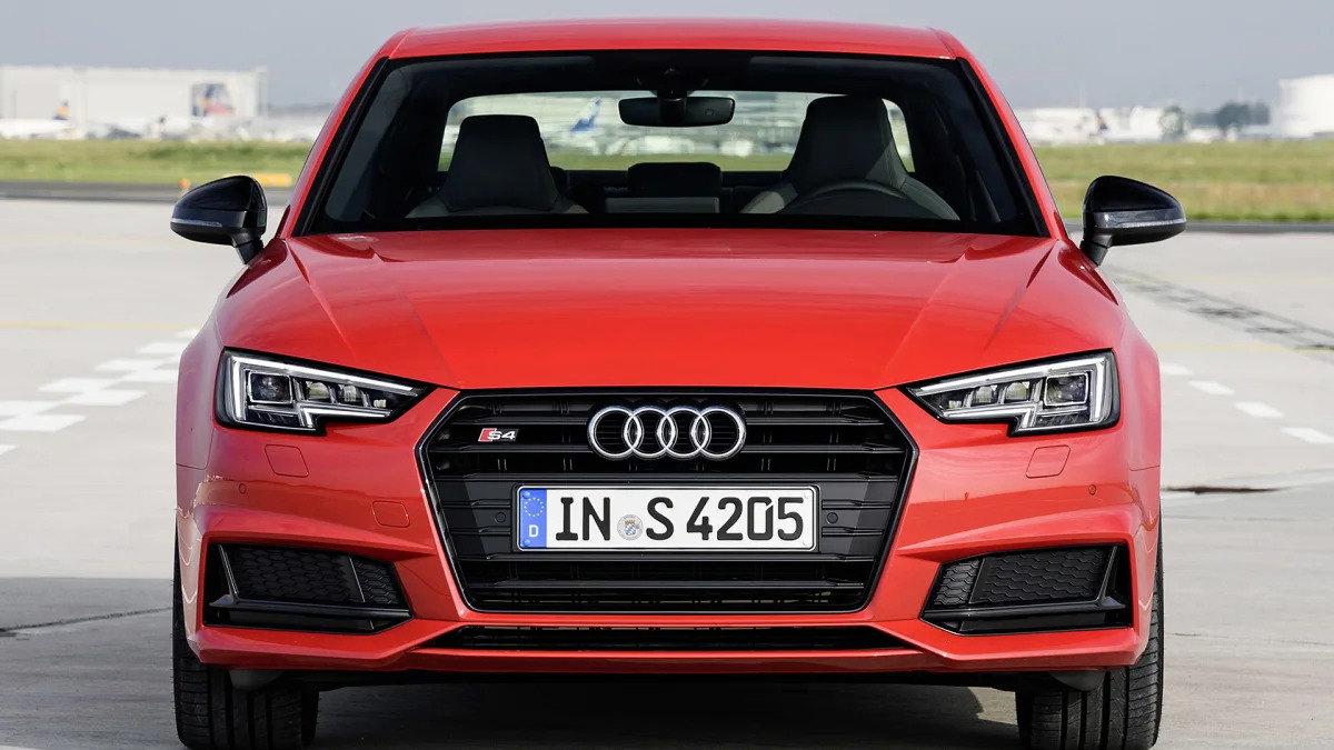 2017 Audi S4 front view