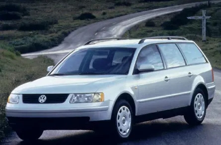 2000 Volkswagen Passat GLS 4dr Front-Wheel Drive Wagon
