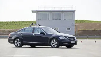 Mercedes-Benz Autopilot
