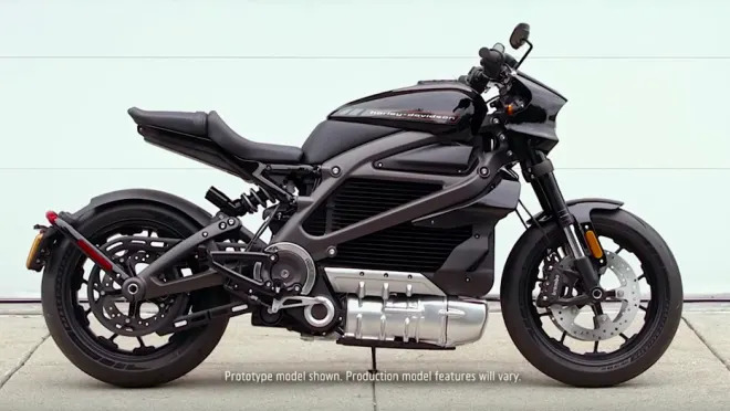 Join us for our first ride on the first electric Harley, the LiveWire -  Video - CNET