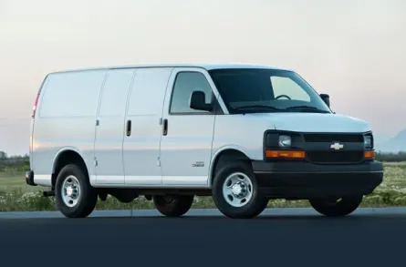 2009 Chevrolet Express 1500 Work Van Rear-Wheel Drive Cargo Van