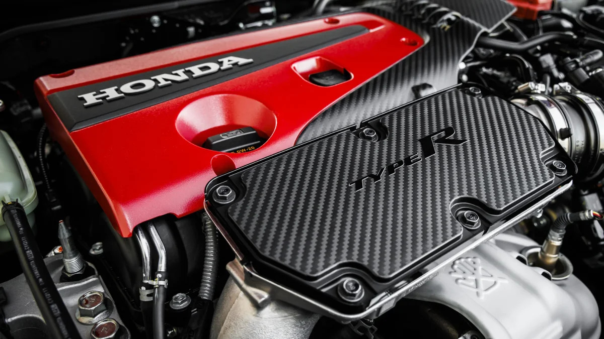 2023 Honda Civic Type R engine detail