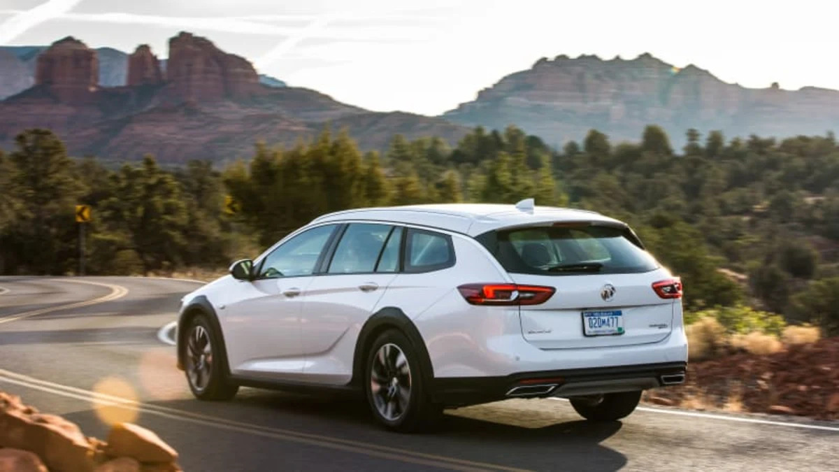2018 Buick Regal TourX First Drive Review | Pop the champagne, it's another wagon!