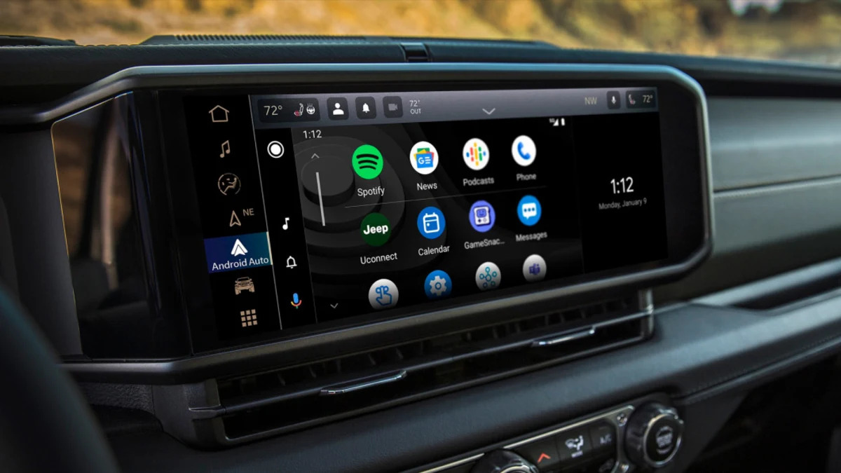 Best car infotainment systems: From UConnect to MBUX, these are our favorites