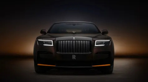 <h6><u>Rolls-Royce Black Badge Ghost Ékleipsis Private Collection, official images</u></h6>