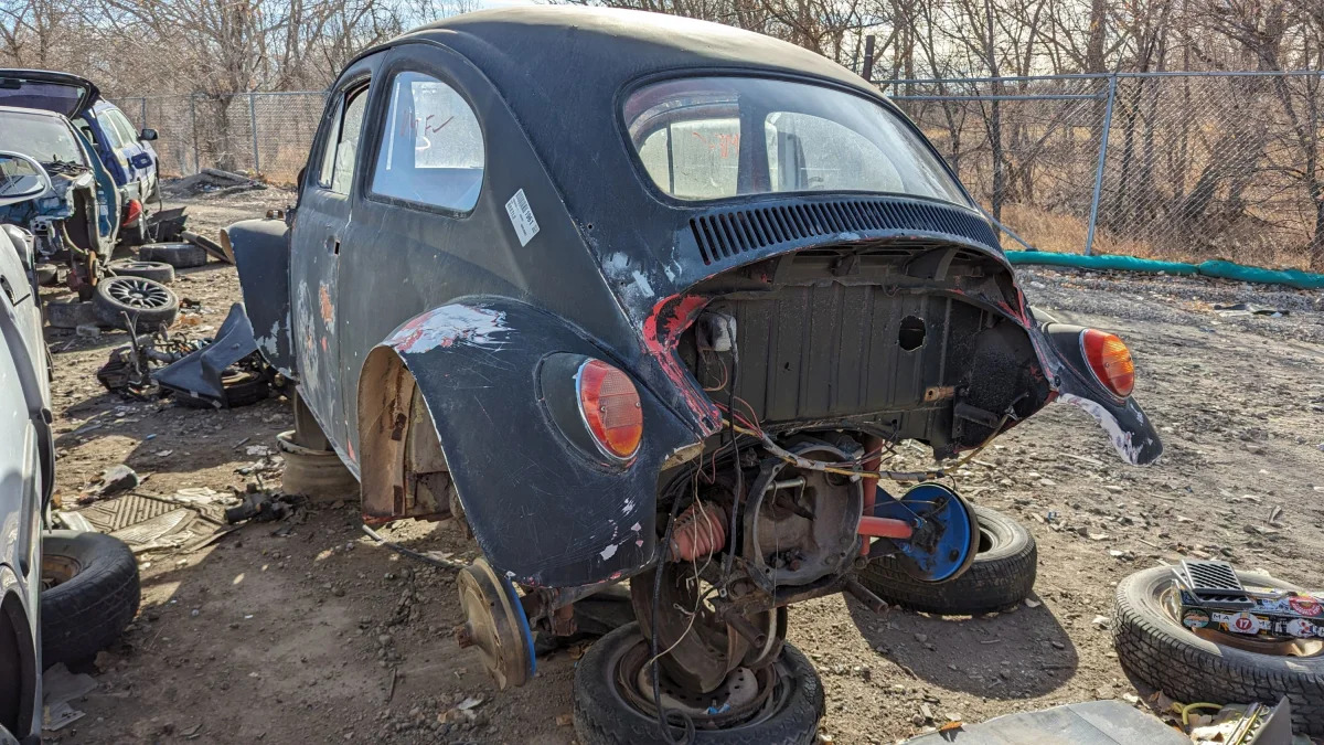 40 - 1961 Volkswagen Baja Bug in Colorado junkyard - photo by Murilee Martin