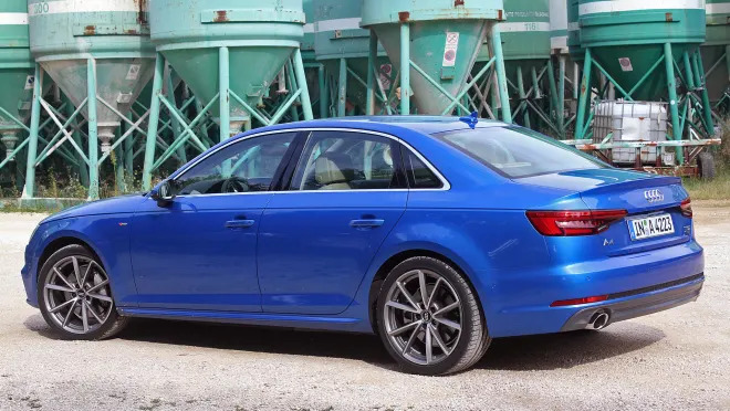 This is the refreshed Audi A4 B9, can you tell what's new? 