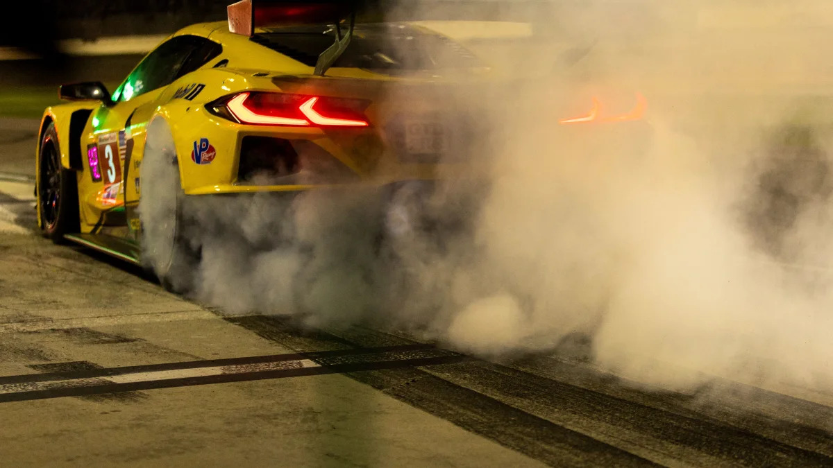 DAYTONA BEACH, FLORIDA - JANUARY 29: The #3 Corvette Racing Corvette C8.R GTD of Antonio Garcia, Jordan Taylor and Nicky Catsburg does a burnout exiting pit lane during the Rolex 24 at Daytona International Speedway on January 29, 2022 in Daytona Beach, Florida.   James Gilbert/Getty Images/AFP / AFP / GETTY IMAGES NORTH AMERICA / James Gilbert
