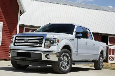 2014 Ford F-150 XL 4x2 SuperCrew Cab Styleside 5.5 ft. box 145 in. WB