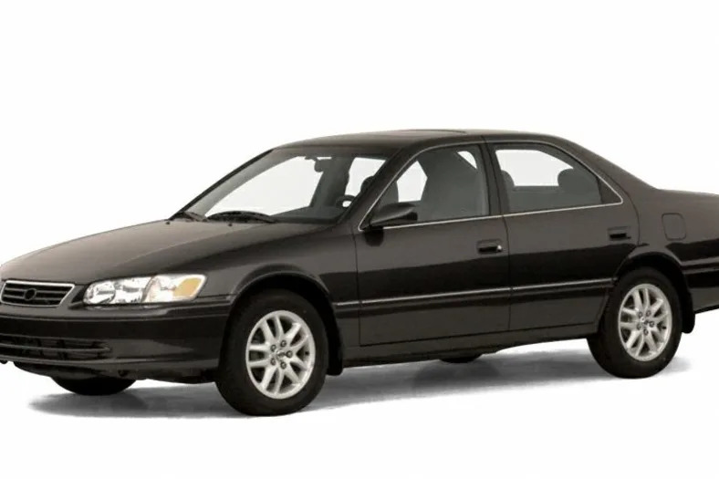 2001 camry le specs