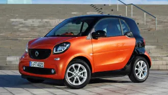 Smart Fortwo Electric Drive review  It's at its best when you park it -  Autoblog