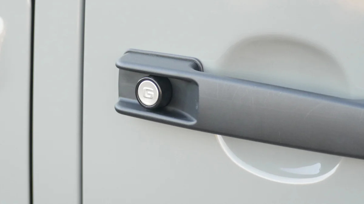 Mercedes-Benz G 550 Professional Edition G door handle button