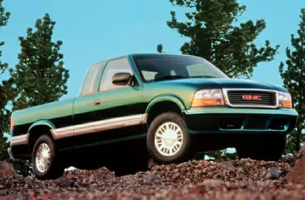 2000 GMC Sonoma SLS 4x2 Extended Cab 6 ft. box 122.9 in. WB