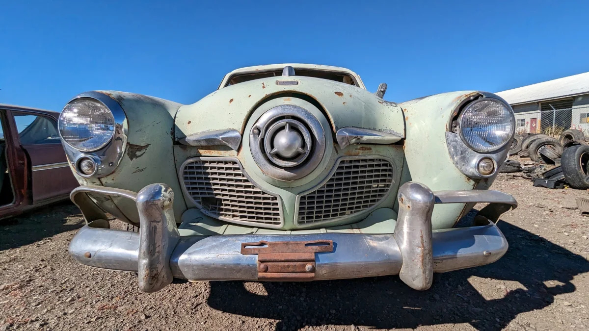 55 - 1951 Studebaker Champion in Colorado junkyard - photo by Murilee Martin