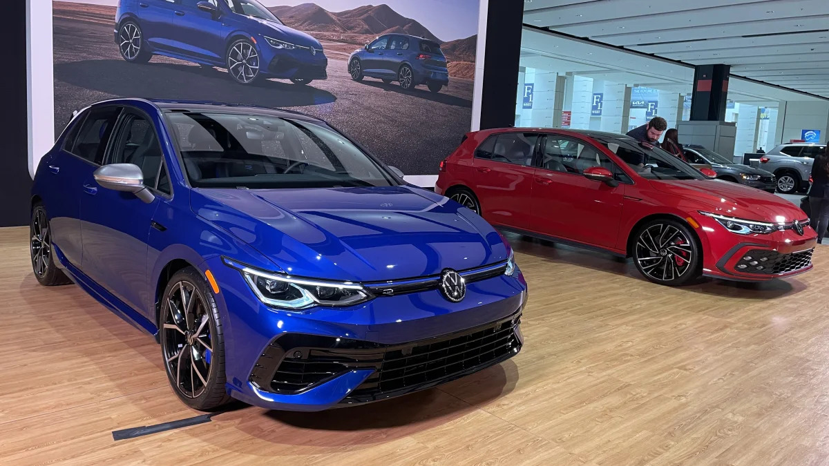 2022 VW Golf R and GTI