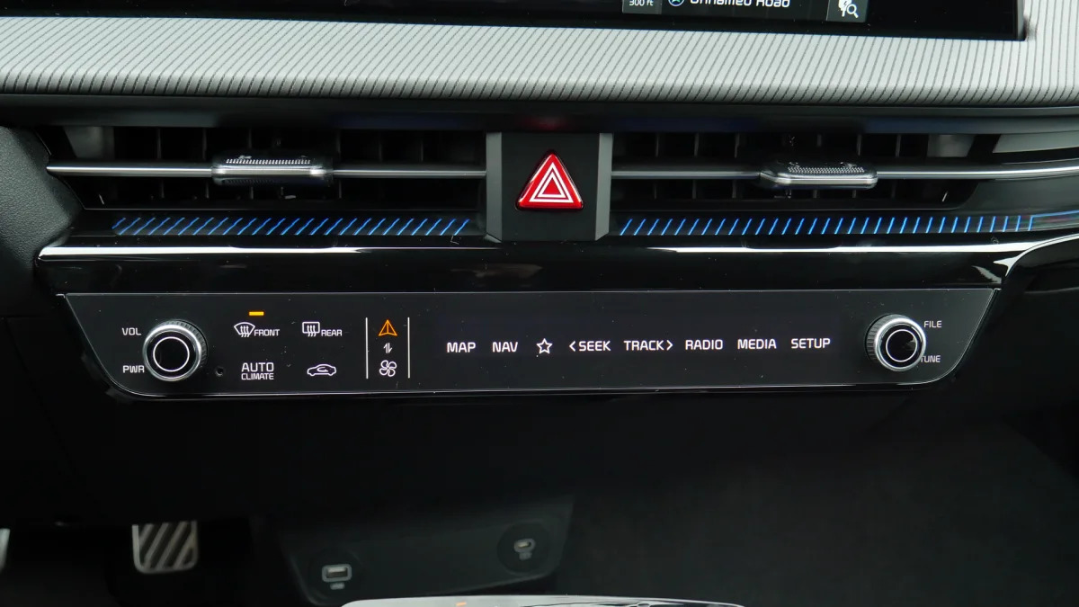 2022 Kia EV6 touch controls menu