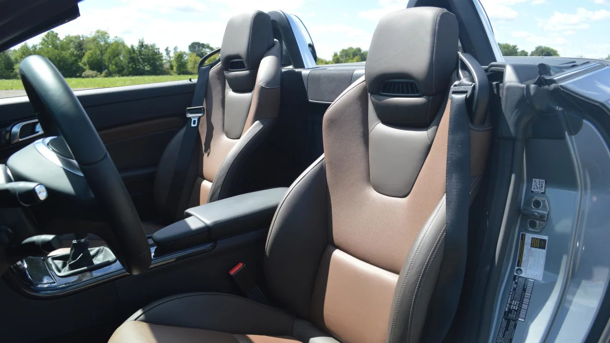 2015 mercedes-benz slk250 seats brown black