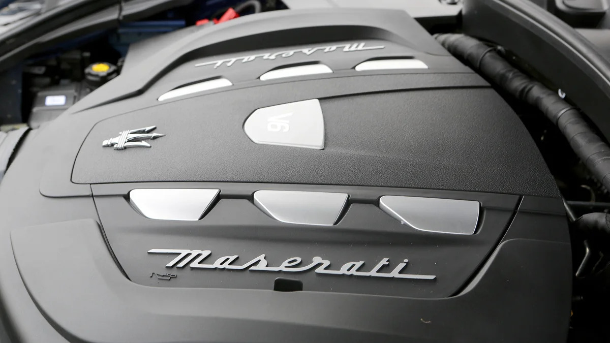 2017 Maserati Levante engine