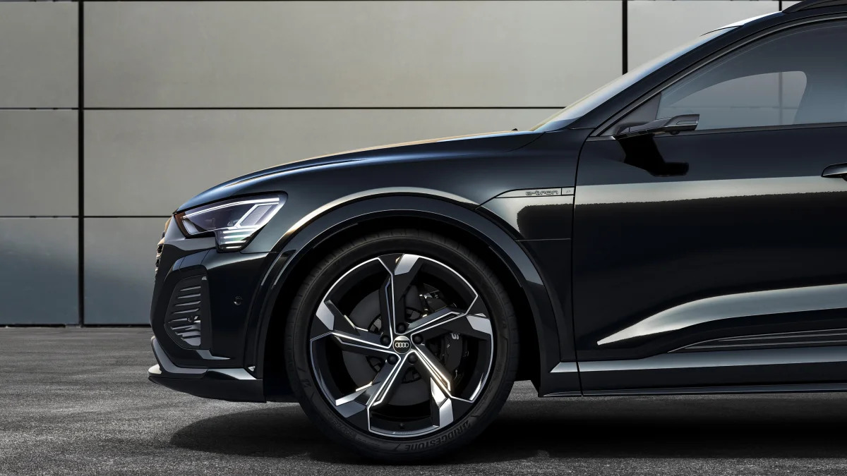 2024 Audi SQ8 E-tron