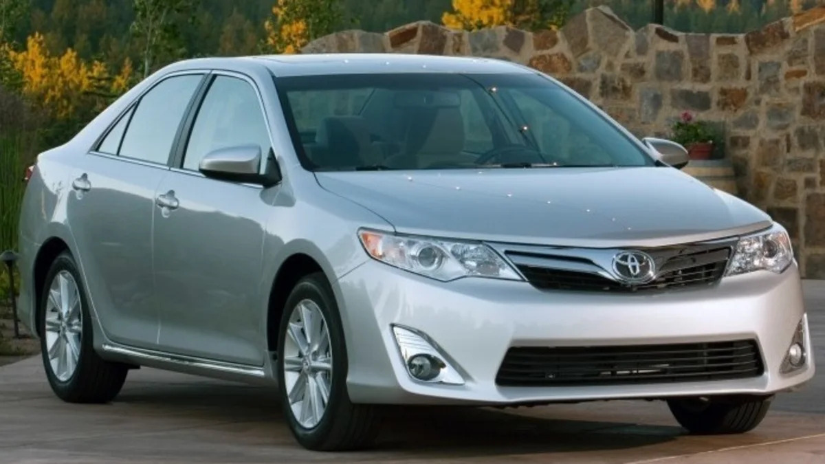 2014 Toyota Camry Front Exterior