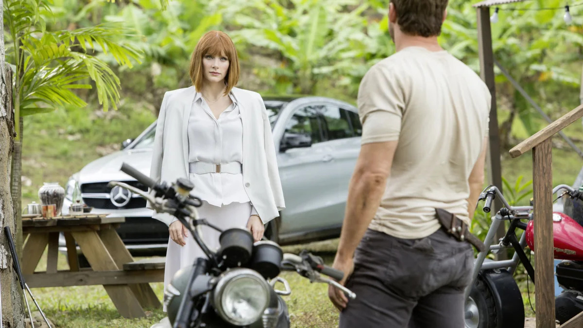 mercedes gle-class coupe with bryce dallas howard and chris pratt