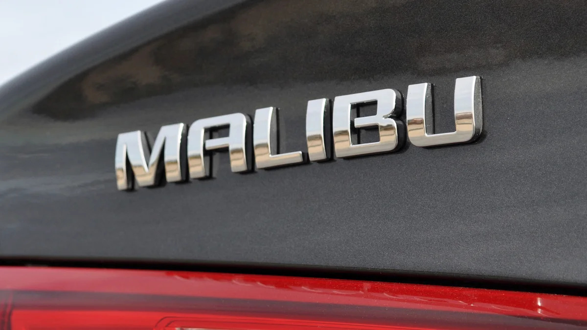 2016 Chevrolet Malibu badge