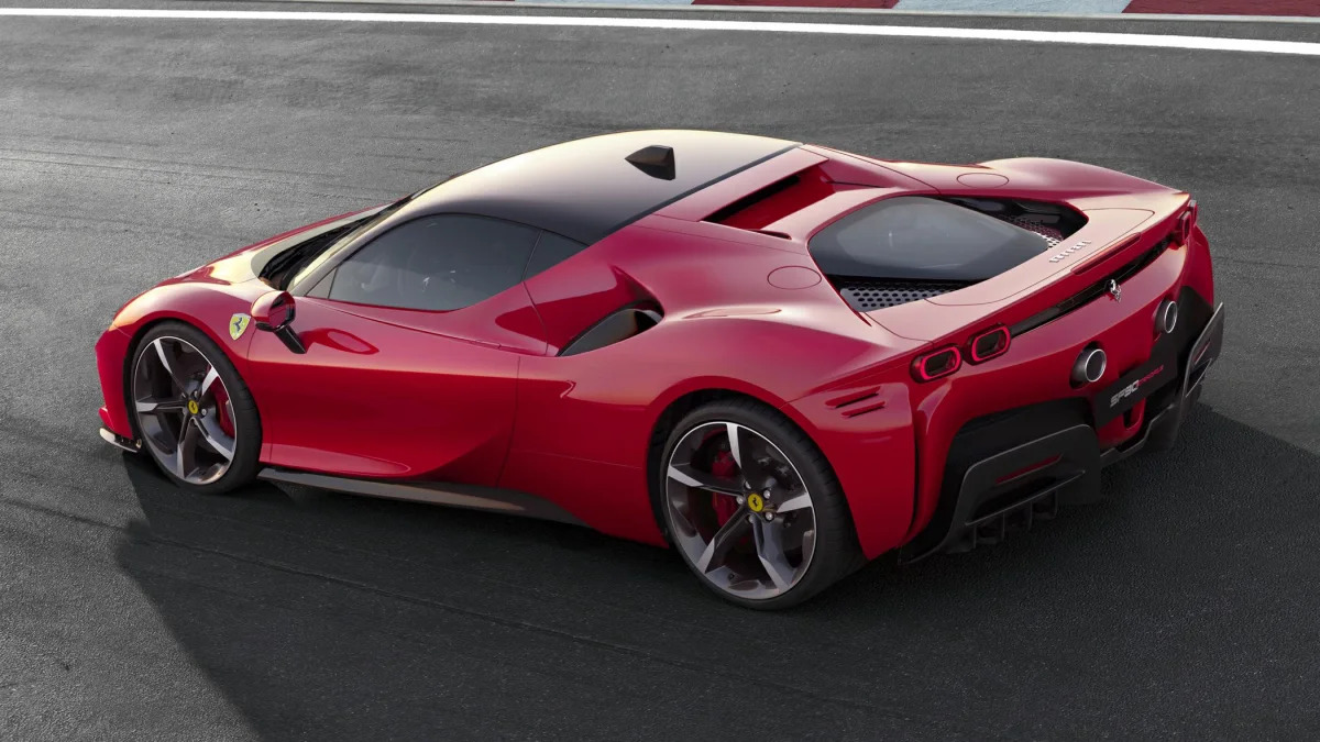 2020 Ferrari SF90 Stradale 