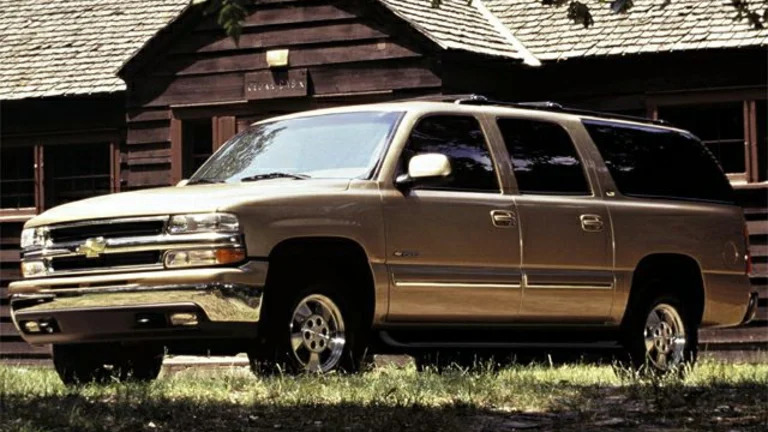 2002 Chevrolet Suburban 1500 LS 4dr 4x2