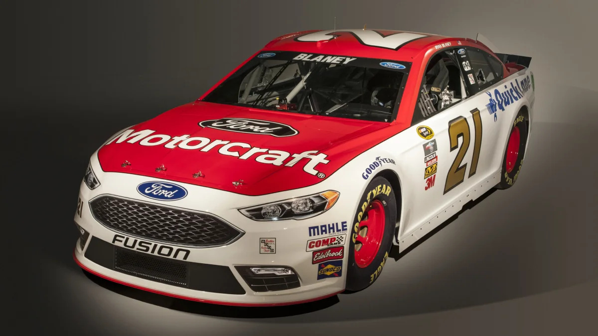 Ford NASCAR Fusion front 3/4