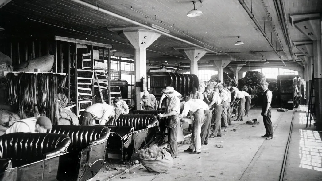Photograph of the Ford Motor company production line. Detroit. Usa 1910.