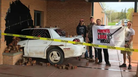 <h6><u>Wisconsin high-school seniors pull off epic fake-crash prank</u></h6>