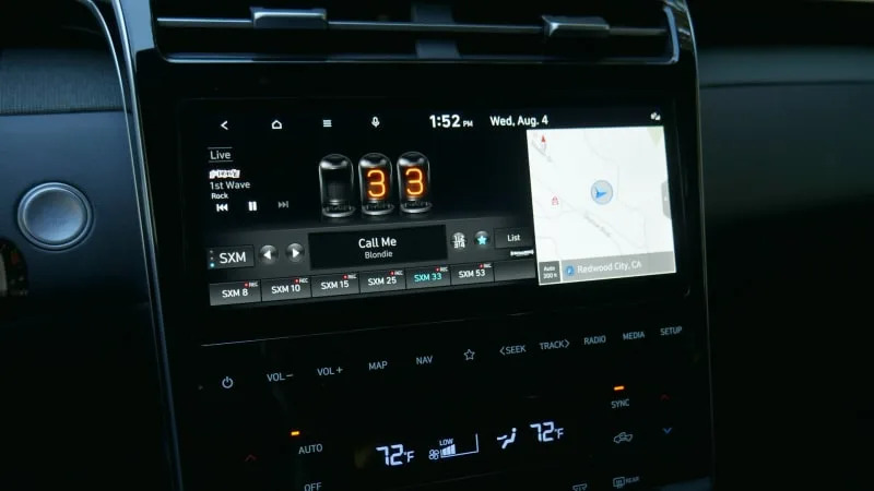 2022 Hyundai Santa Cruz touchscreen radio