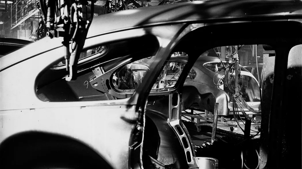 Section of body of car on assembly line at Nash Automobile Factory, November 1, 1950.