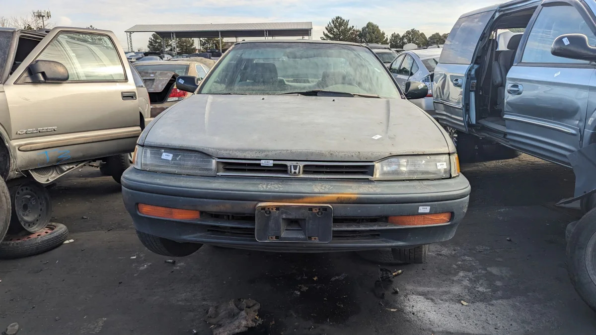 51 - 1992 Honda Accord in Colorado junkyard - photo by Murilee Martin