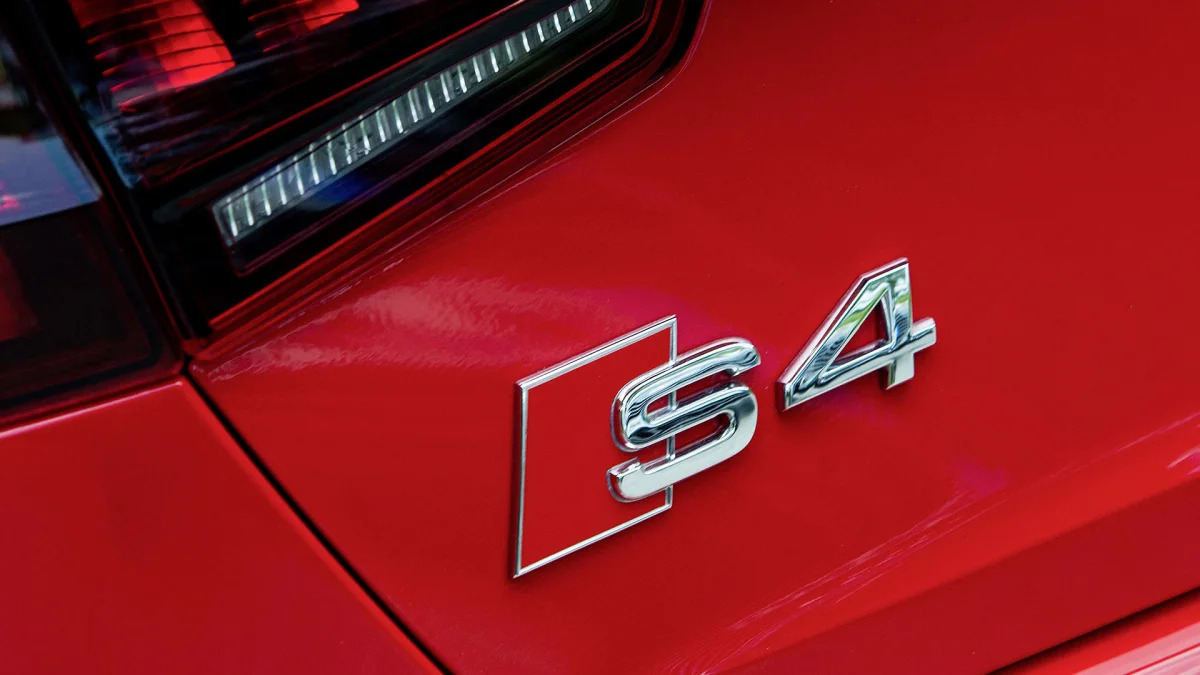 2017 Audi S4 badge