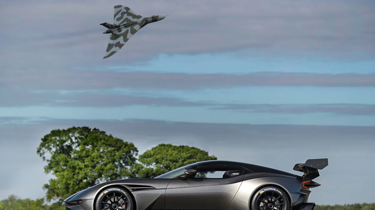 Aston Martin Avro Vulcan profile