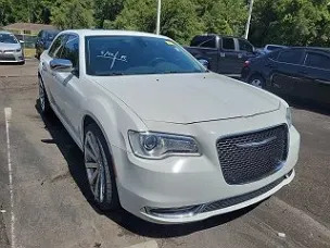 2016 Chrysler 300 C