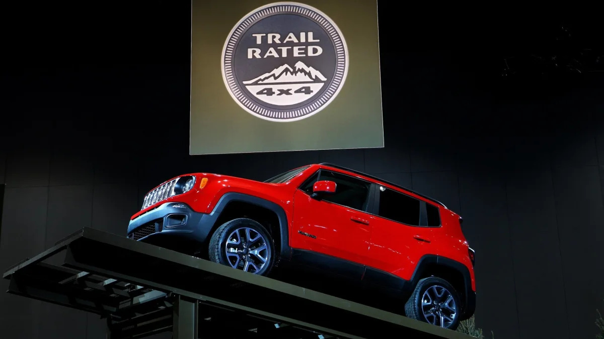 Jeep Renegade Trailhawk in red