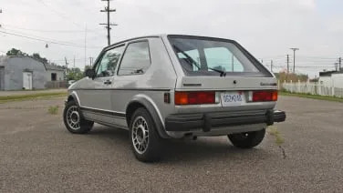1984 VW Rabbit GTI Driveway Test | Are you louder than Byron's Dodge Challenger?