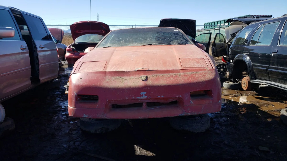 31 - 1986 Pontiac Fiero GT in Colorado junkyard - Photo by Murilee Martin