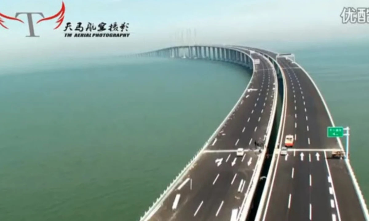 largest bridge in the world over water